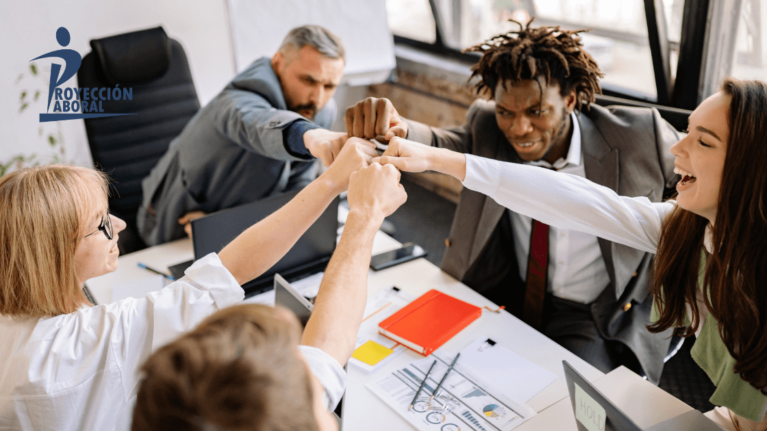Más que compañeros: el poder de las buenas relaciones en el trabajo.